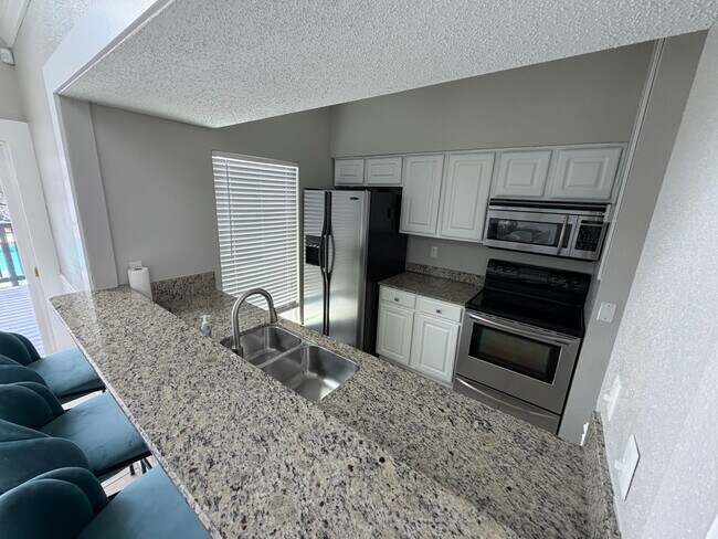 Building Photo - 3716 Idlebrook Cir