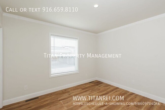 Building Photo - 313 Vandenberg Cir