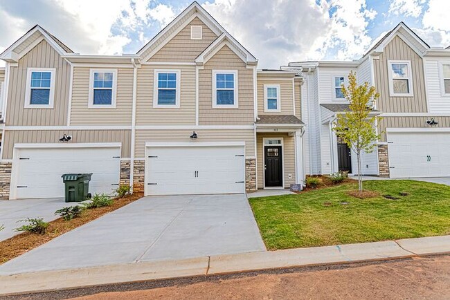 Primary Photo - Brand New Townhome Off of Suber Rd Greer