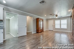Building Photo - 479 S Sycamore Ave