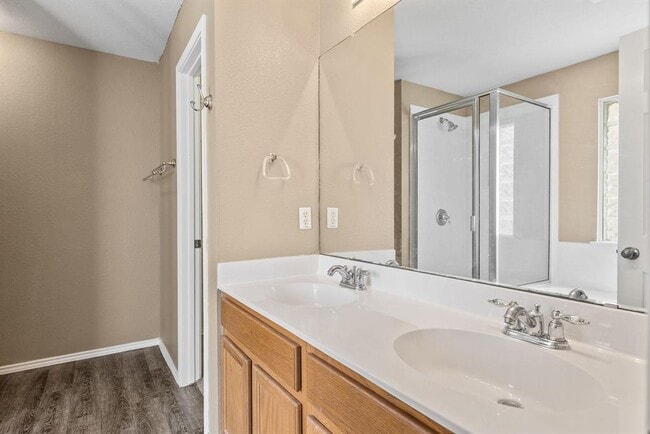 Building Photo - 3769 Castle Rock Dr