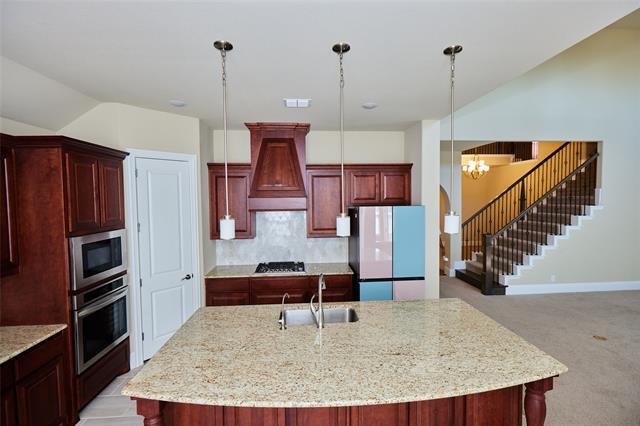 Building Photo - 1460 Waterton Dr