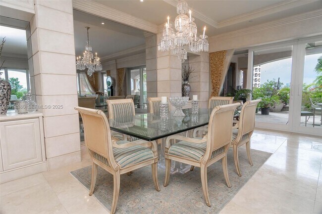 Building Photo - 7241 Fisher Island Dr