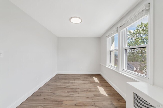 Building Photo - 69 Prospect St