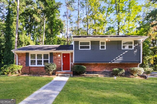 Primary Photo - 2745 Westford Ct SW