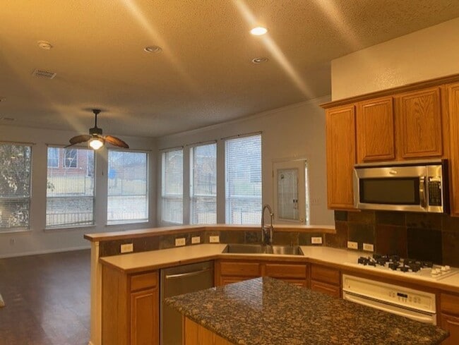 Building Photo - Charming Home in Coppell! LOCATION, LOCATION, LOCATION!