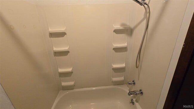 Building Photo - 309 S Lincoln Ave