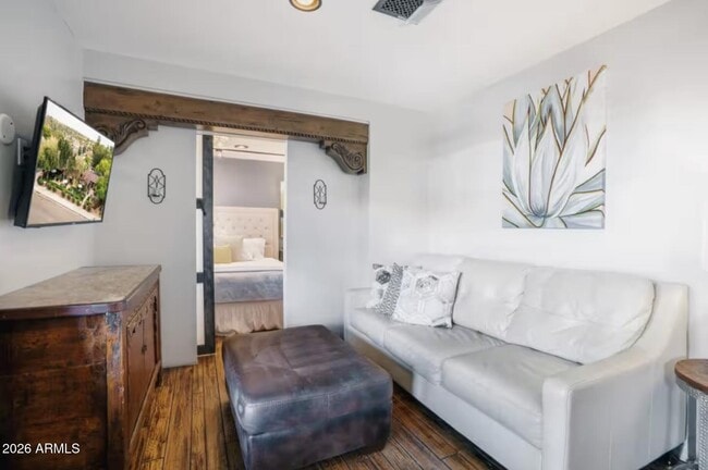 Building Photo - 6961 E 1st St