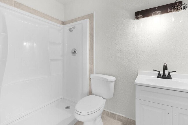 Building Photo - 4837 Colleen Dr