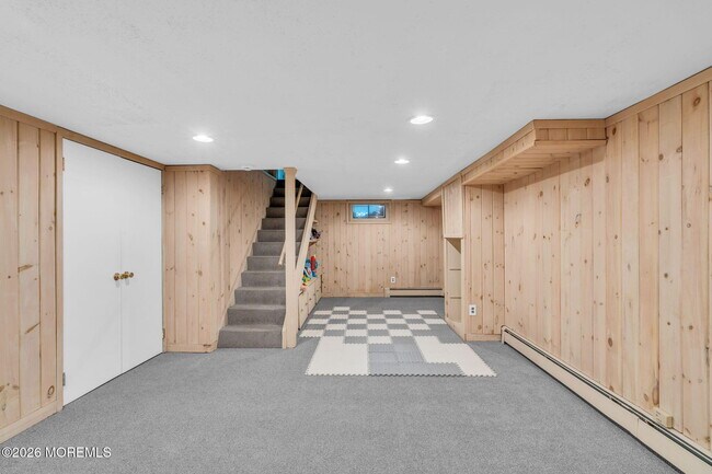 Building Photo - 485 Freehold St