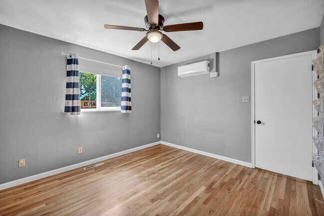 Building Photo - 620 Belgrave Ave