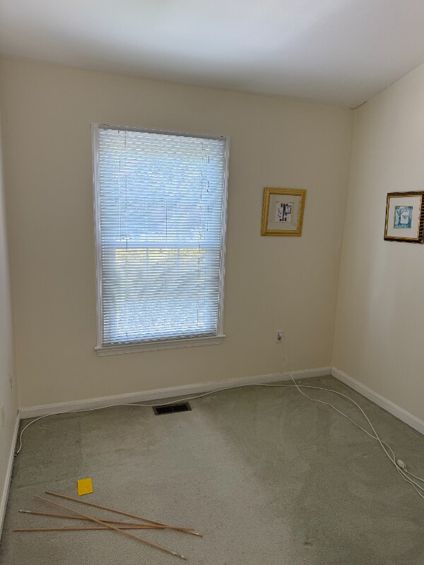 Building Photo - 226 Lynn Manor Dr