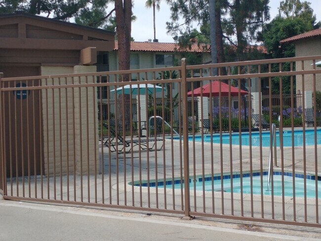 Building Photo - 5999 Rancho Mission Rd