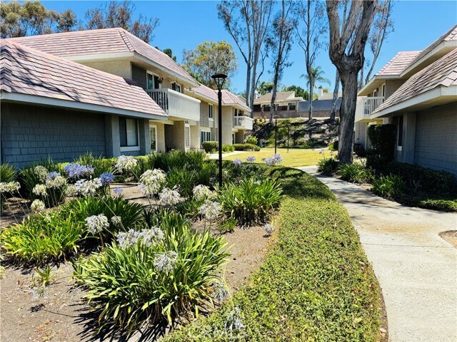 Building Photo - 21752 Lake Vista Dr