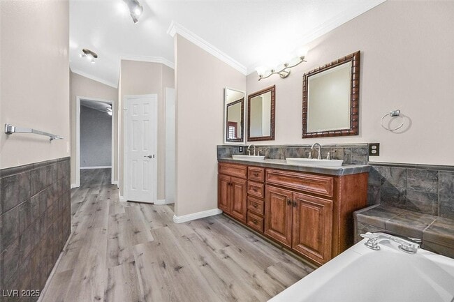 Building Photo - 10249 Huxley Cross Ln