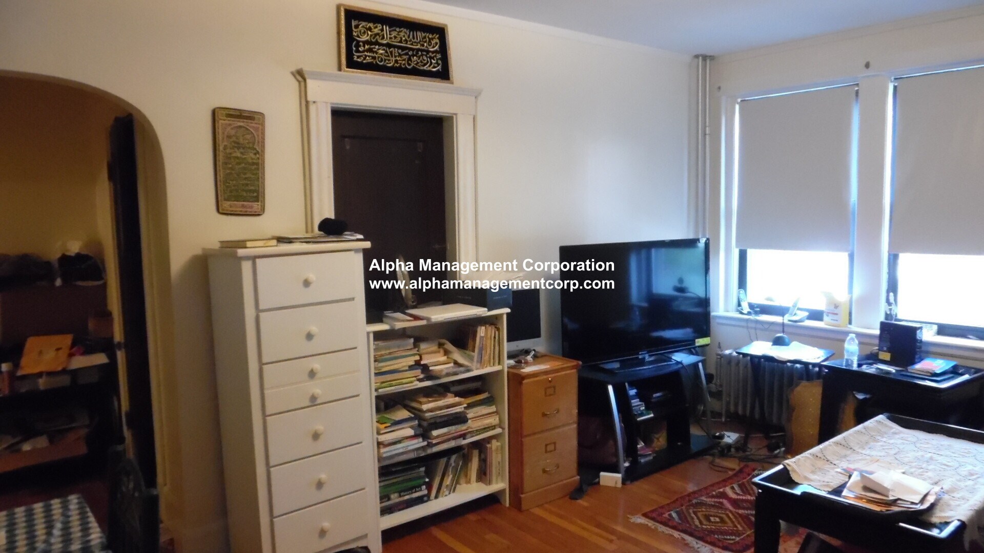 Building Photo - 349 Pleasant St