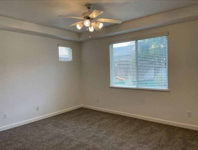 main suite - 10301 Nations Cir