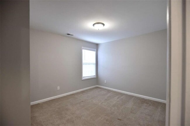 Building Photo - 1223 Foxcroft Ln