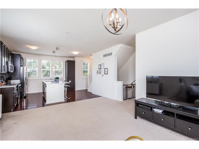 Building Photo - 3070 Kilmer Ave