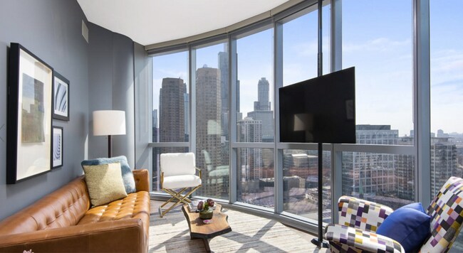 Building Photo - 902 W Madison St