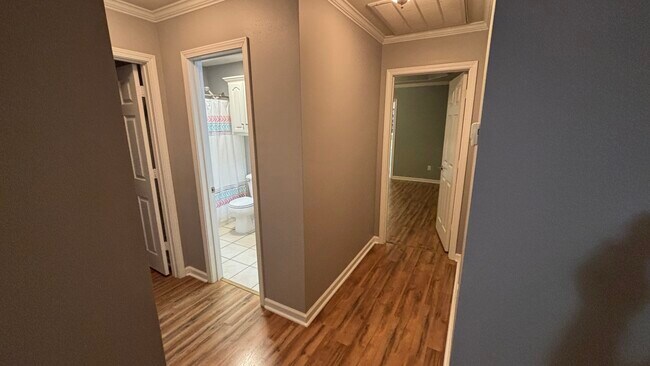 Hallway - 13 Elk Horn Ln