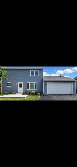 Building Photo - 488 Pheasant Chase Dr