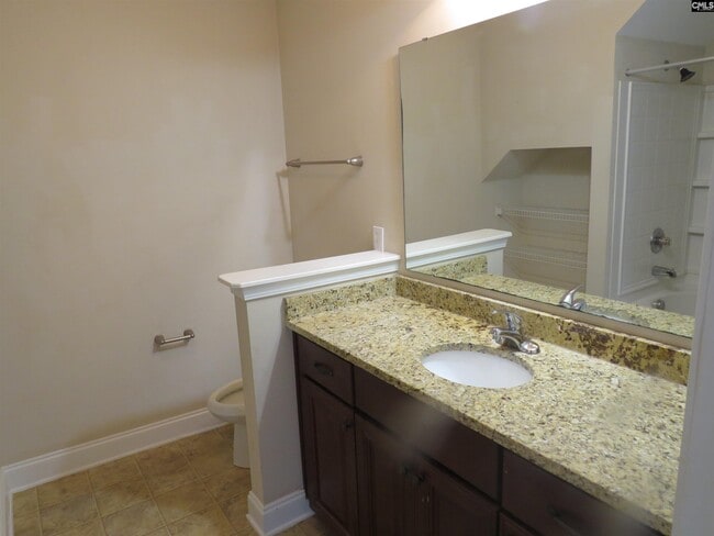 Building Photo - 242 Dawsons Park Dr