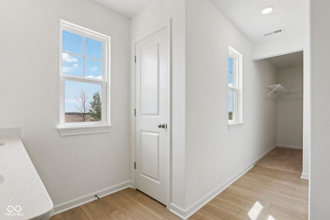 Building Photo - 7417 Peristyle Ln