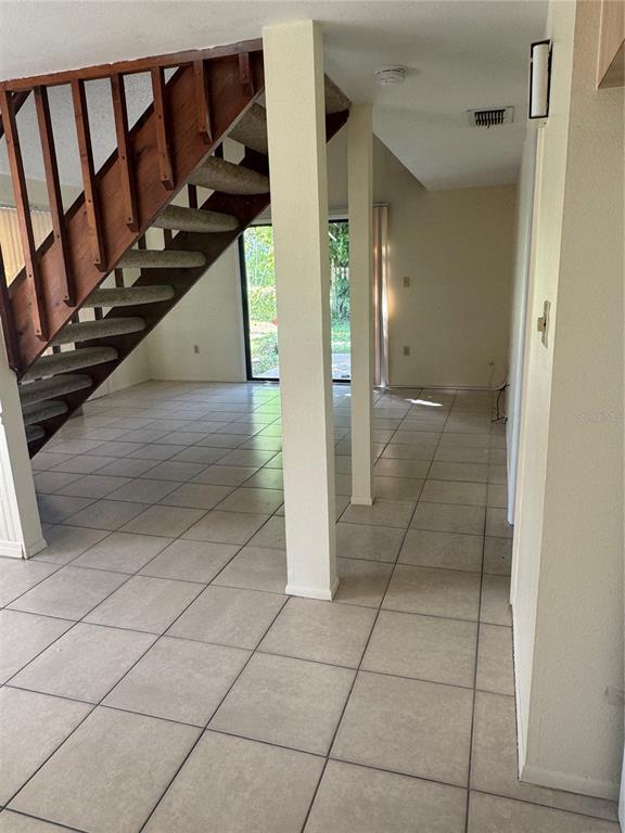 Building Photo - 4948 Camphor Ave