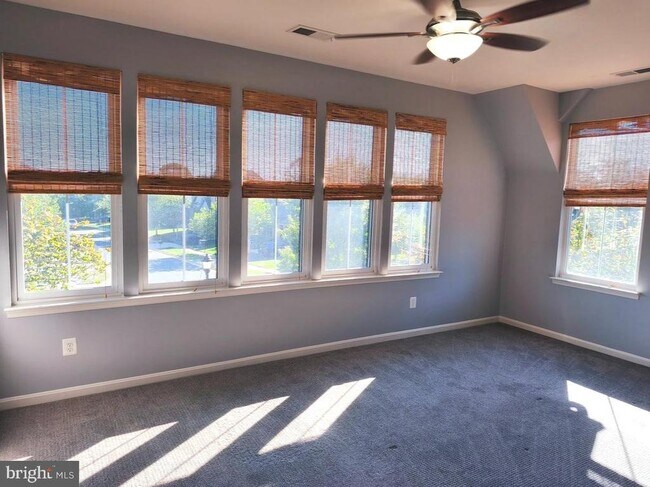 Building Photo - 42274 Winter Haven Dr