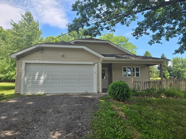 Primary Photo - Chesterland , 2017 Build Ranch Style Home ...