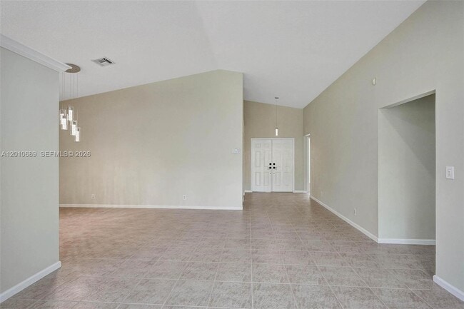 Building Photo - 10219 NW 48th Manor