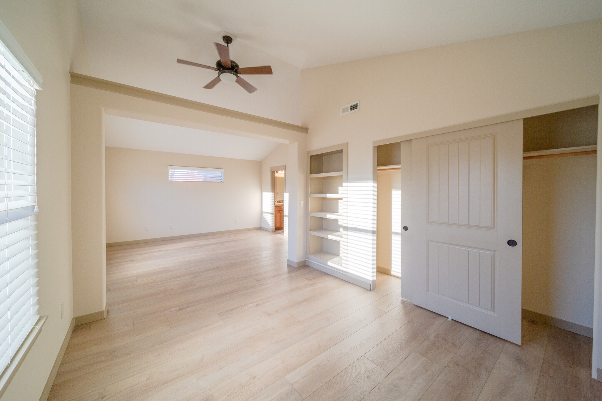 Flex Room - 263 NE 66th Ave