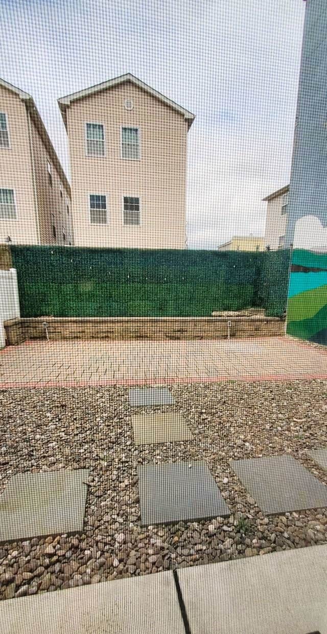 Building Photo - 220 WILLIAM St