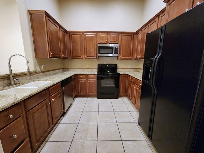 Building Photo - 1293 Mission Nuevo Dr