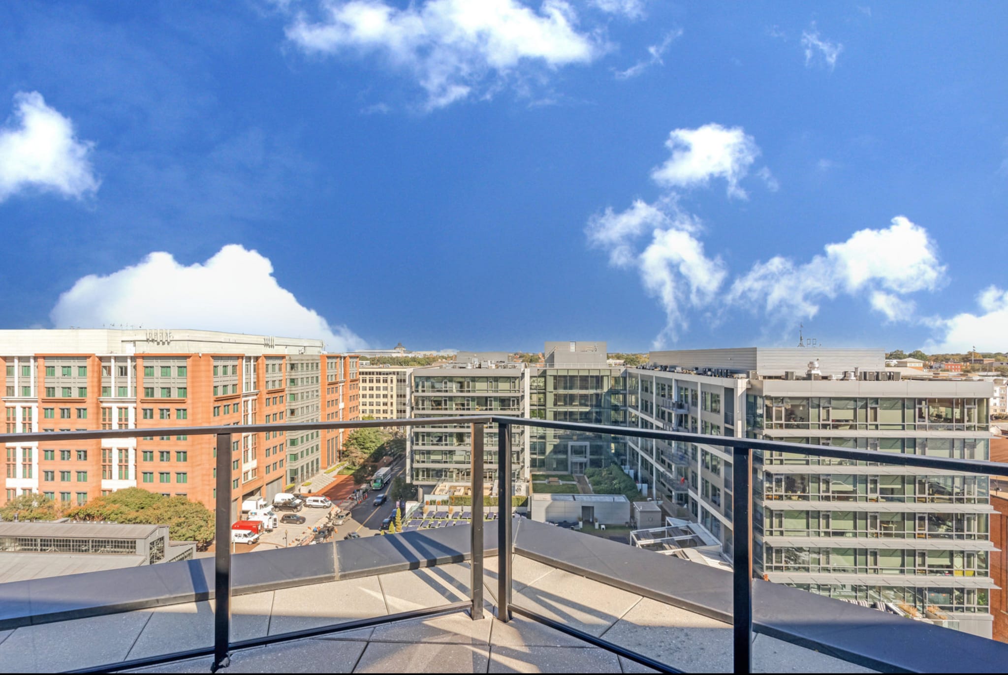 Building Photo - 1300 4th St SE