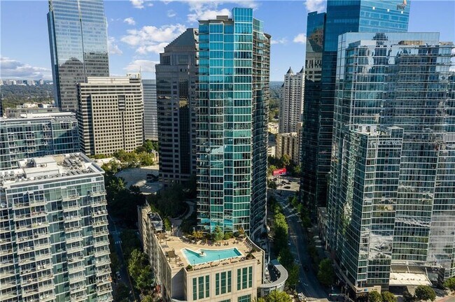 Building Photo - 1080 Peachtree St NE