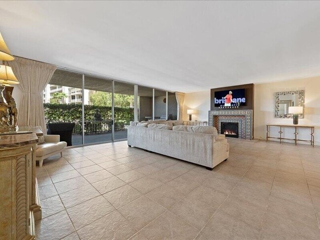 Building Photo - 899 Island Dr