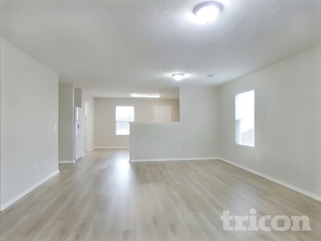 Building Photo - 5006 Hancock Cir