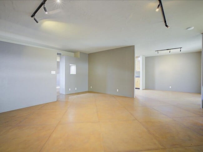 Building Photo - Stunning 4-Bedroom Home with Open Layout & Large Backyard!