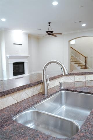 Building Photo - 5124 Miller Ave