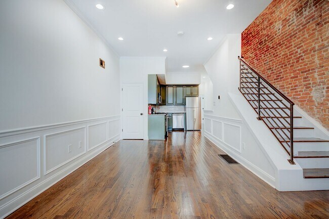 Building Photo - Newly Renovated 6 Bedrooms / 4 Bathrooms at Norris St