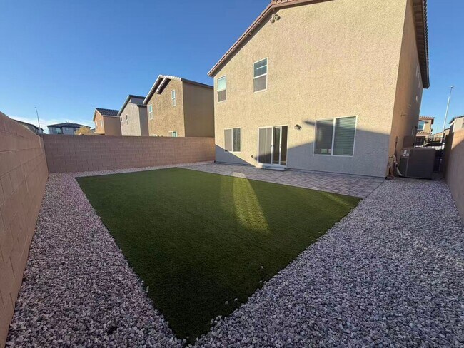 Building Photo - 4559 Merlot Hls Ave