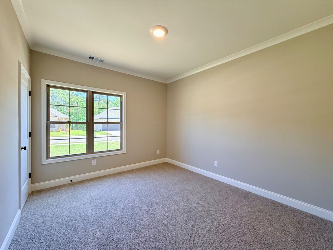 Building Photo - 527 Bristleleaf Path