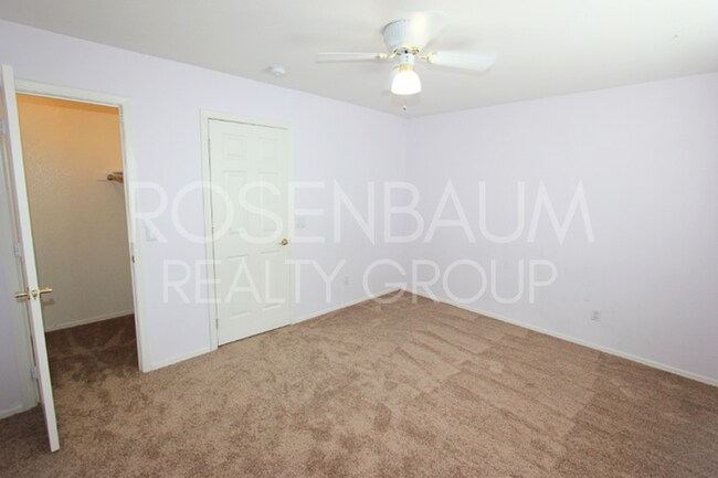 Building Photo - 4632 E Harwell St