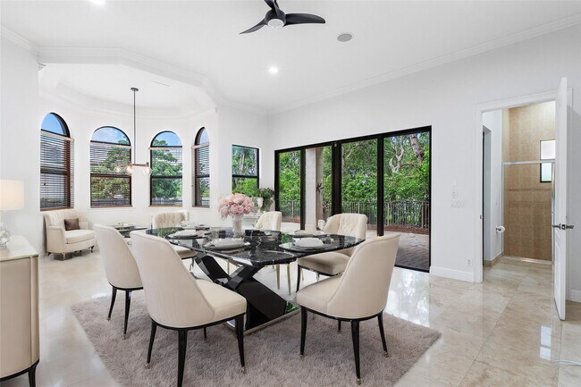 Building Photo - 8971 Stone Pier Dr