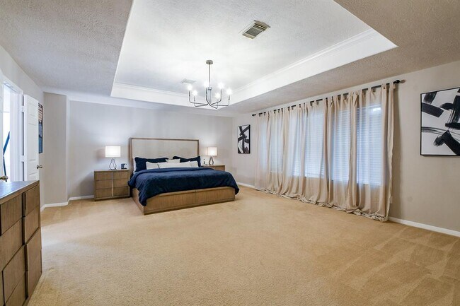 Building Photo - 6711 Seminole Lodge Ln