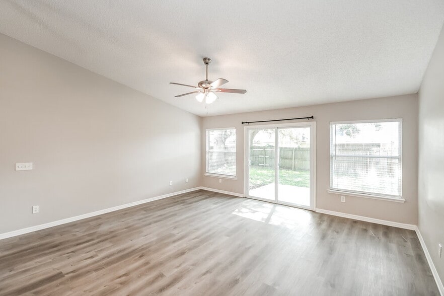 Building Photo - 1531 Eddings Grove Ln