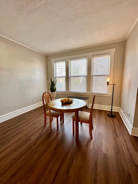 Building Photo - 167 N 15th St