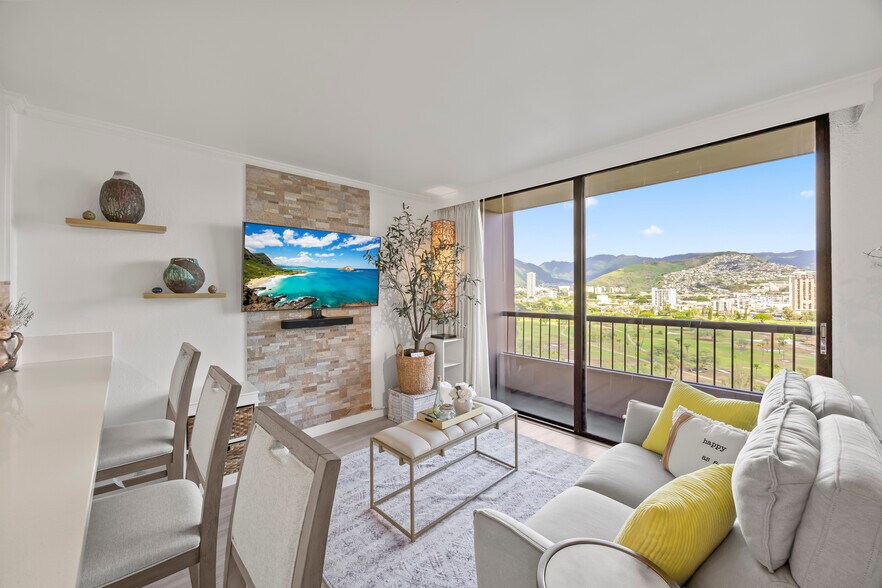 Building Photo - 320 Lili?uokalani Ave